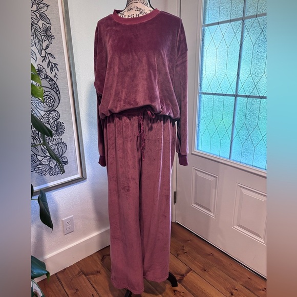 Summersalt Dusty Rose Lounge Set - Picture 1 of 11